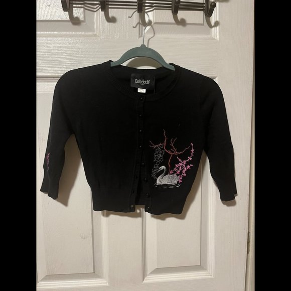 NWT Collectif Lucy Swan Forest Cardigan cropped balck XXS UK 6 - Picture 4 of 8